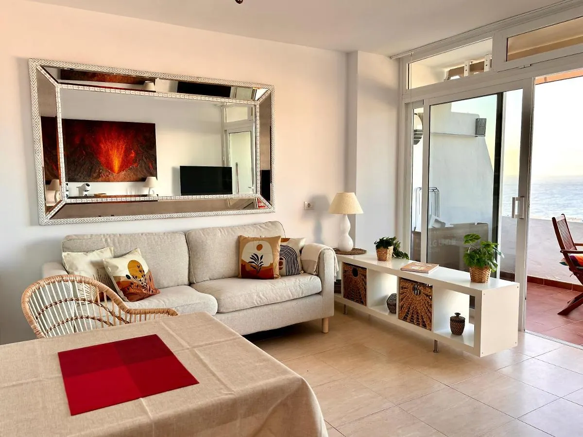 Apartment Chao Volcano Sea View, Pool, Ac Puerto del Carmen